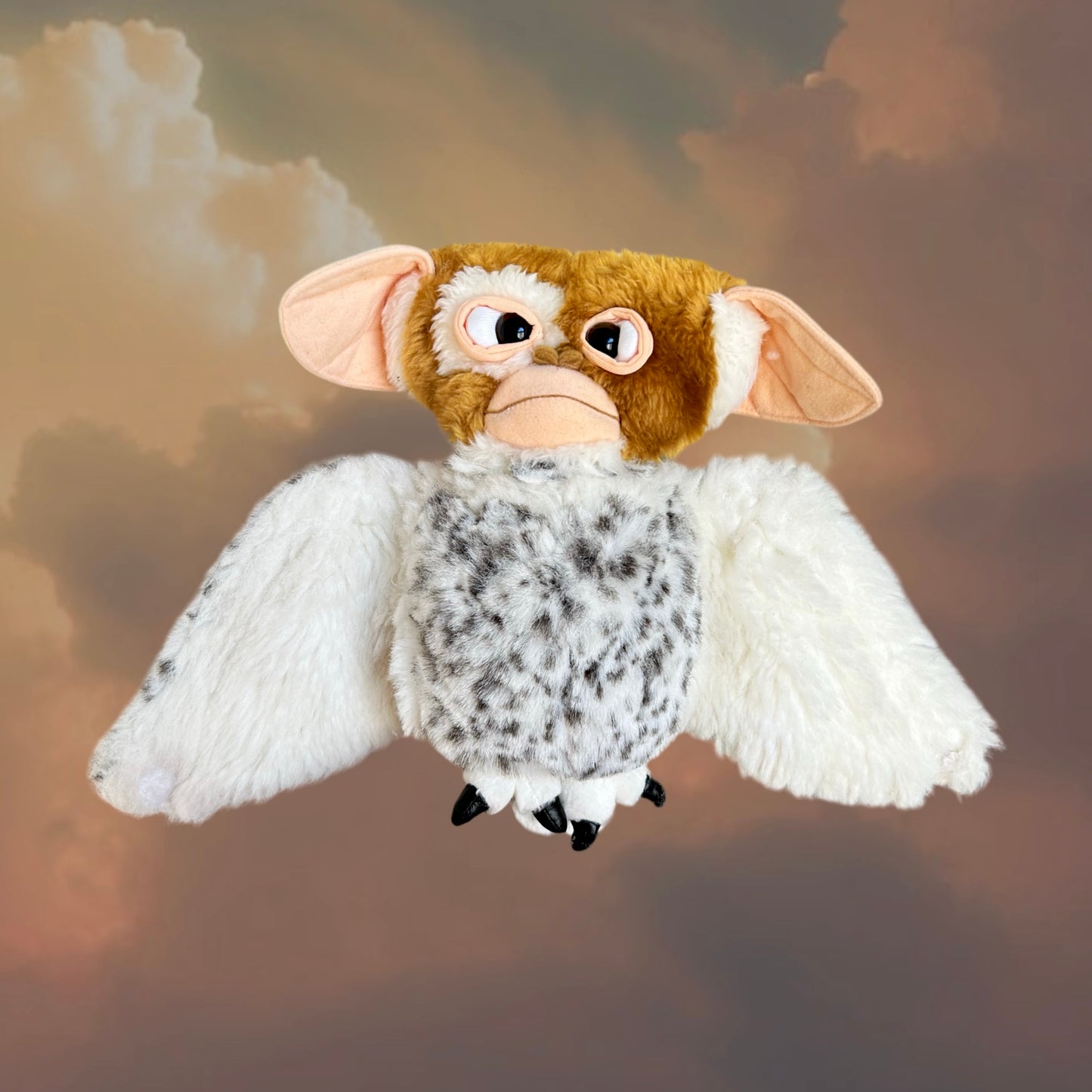 Gremlin Owl (PUPPET)
