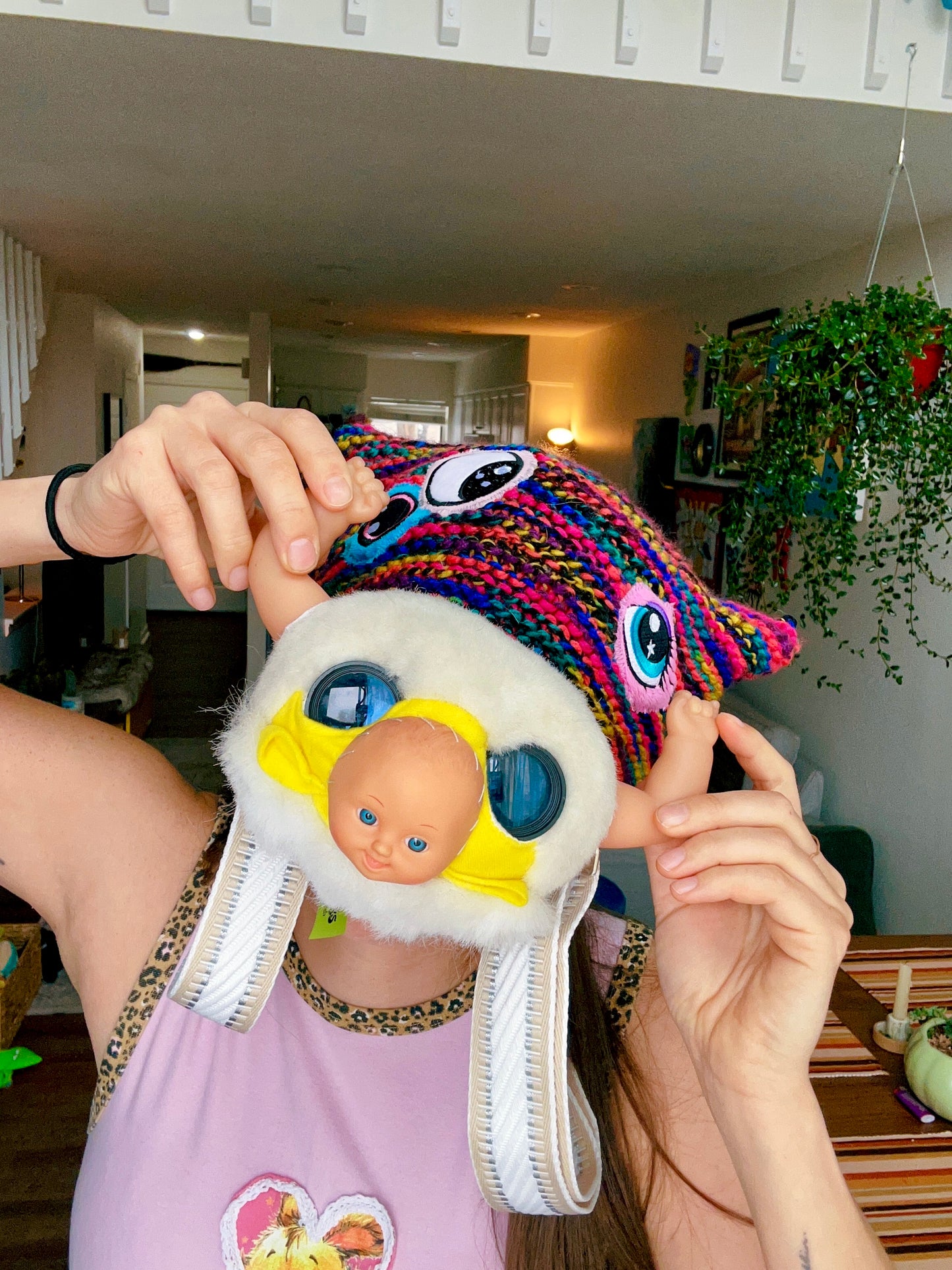 Baby Eagle (BINOCULARS / ADJUSTABLE STRAP)